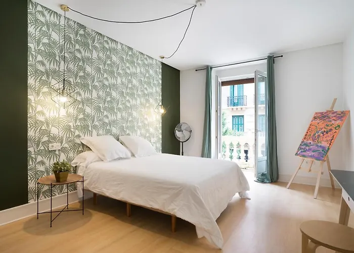 Usandizaga Apartment, Second Line Beach, Free Parking